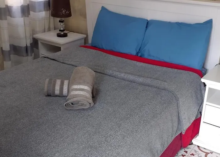 Lägenhet Sixty Two #4 *